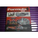 『Formula 1 Technical Analysis 2009-2010』（洋書）